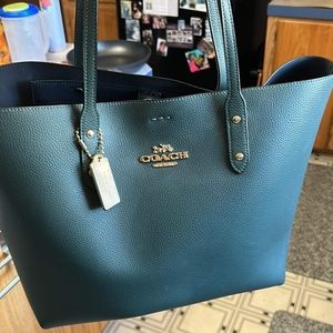 Coach tote